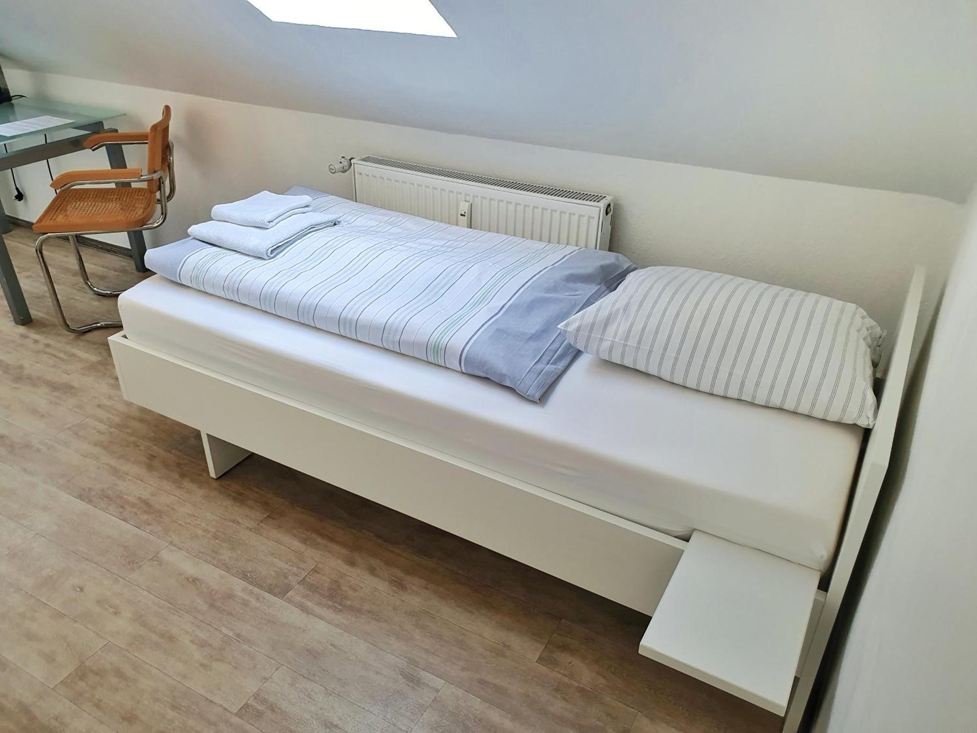 Aparthotel B & L 2*