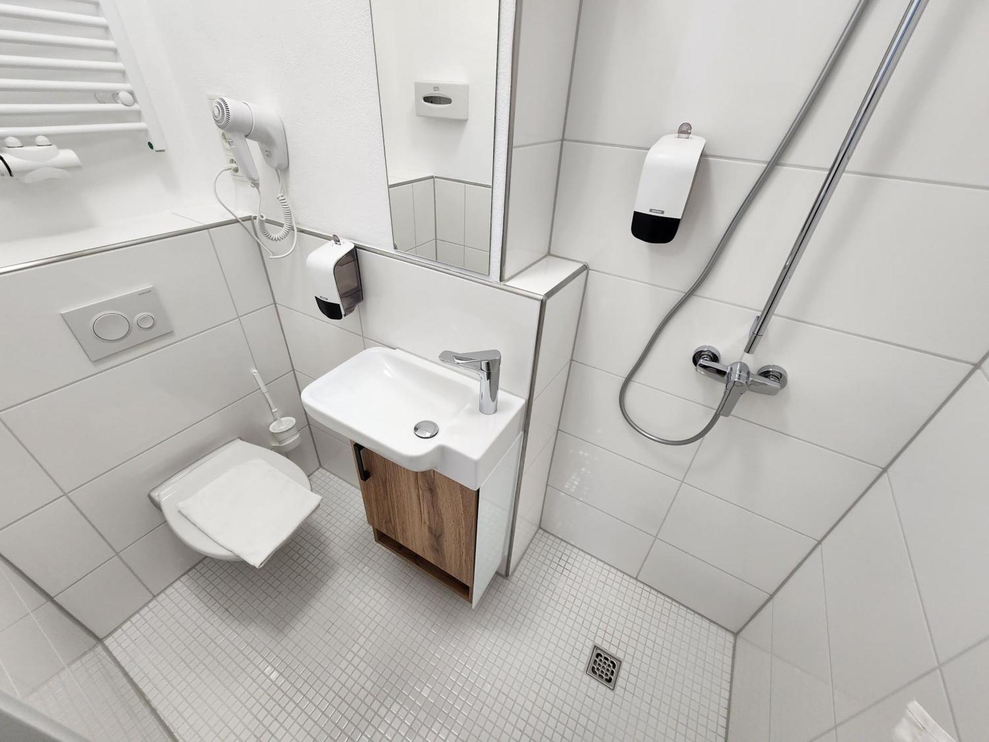 Aparthotel B & L 2*